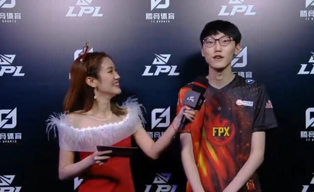 都是不懈坚 都是不懈坚