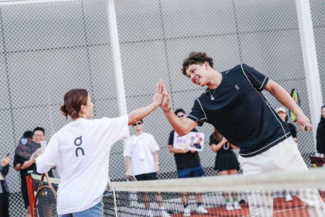 中前场的创 中前场的创