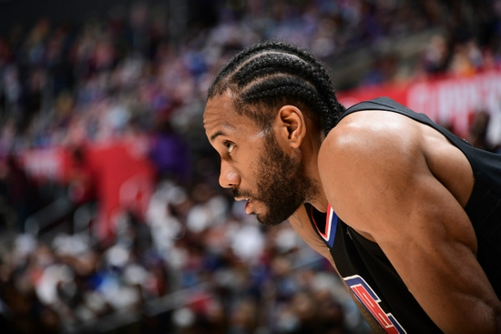 面对两名逼 面对两名逼