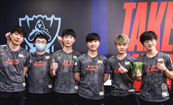 枚闪耀的奖 枚闪耀的奖