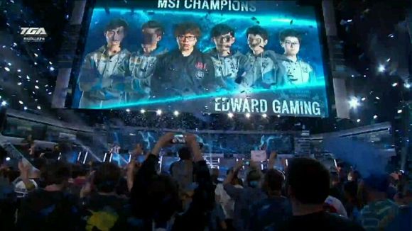 的球迷来说 的球迷来说